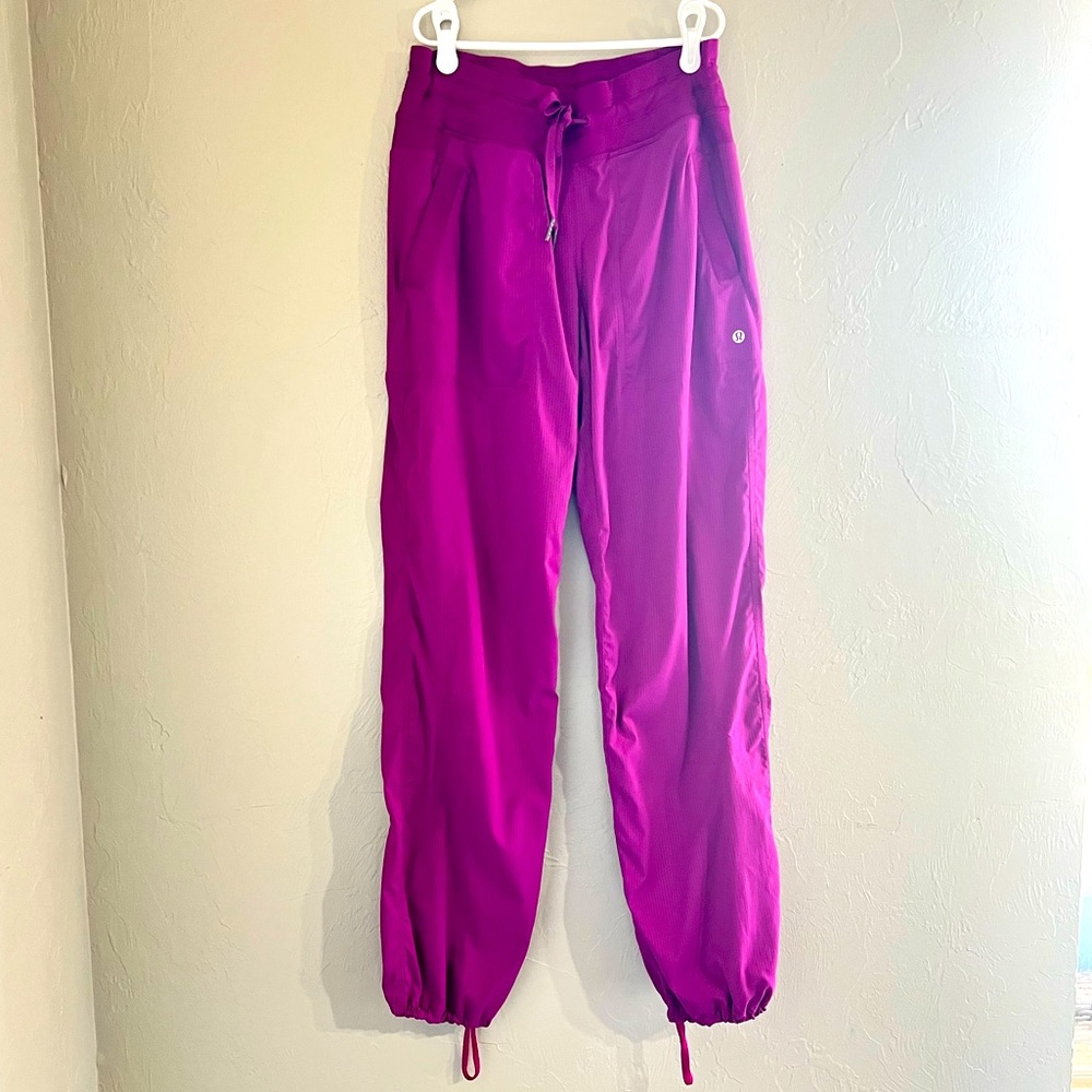 Lululemon Dance Studio Mid-Rise Pant